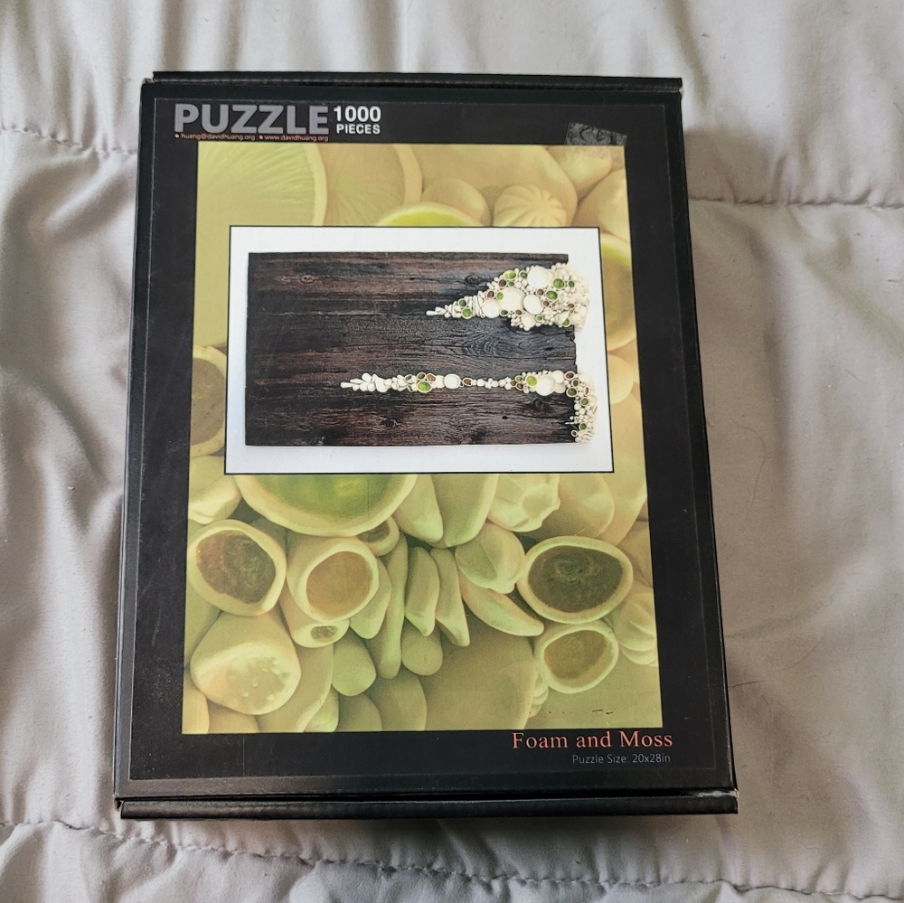 Foam and Moss puzzle